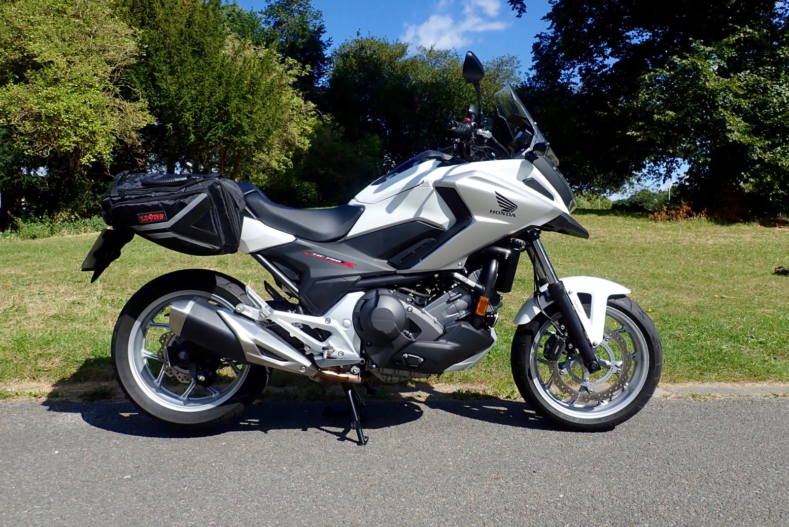  Honda NC750X DCT